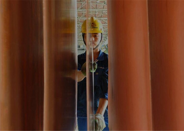 قیمت مس در آستانه رکورد تازه؛ موجودی انبارهای شانگهای و لندن کاهش یافت