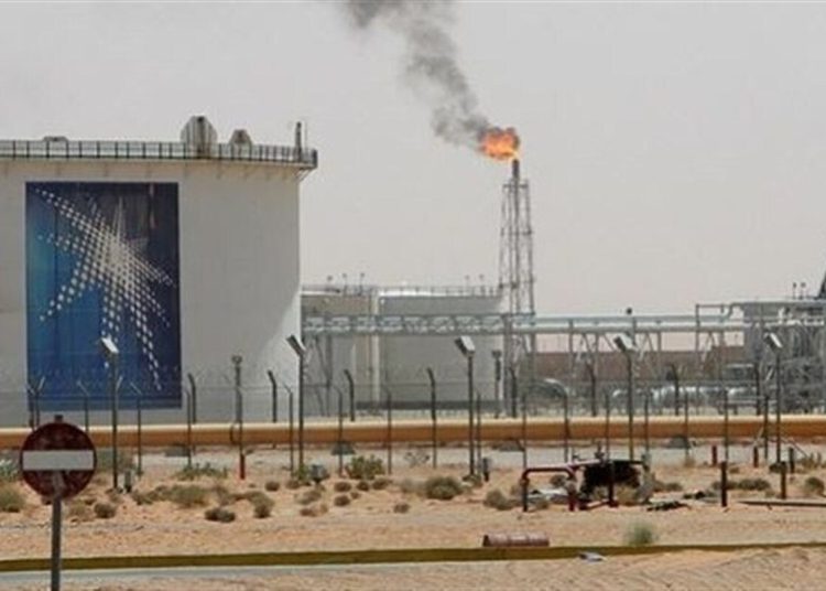 بلومبرگ: پالایشگاه‌های اروپا در شوک قطع نفت عربستان