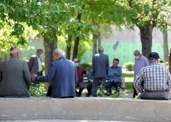 مبلغ پرداختی به بازنشستگان تغییر میکند؟